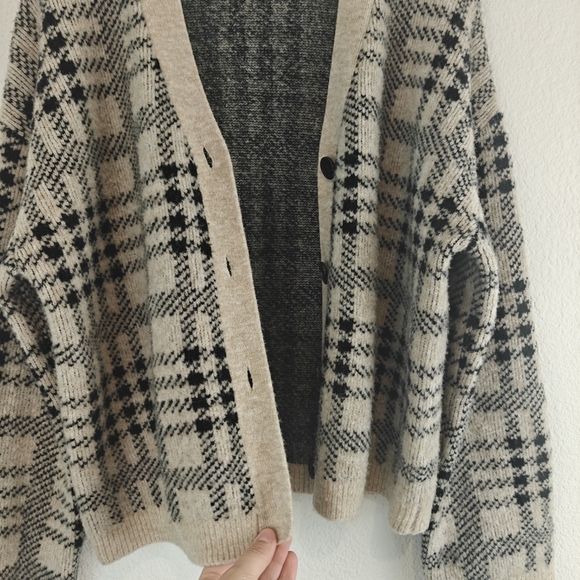 Rails Reese Black Oatmeal Plaid Button Up V-neck Wool Blend Cartigan Size Small - Picture 3 of 15